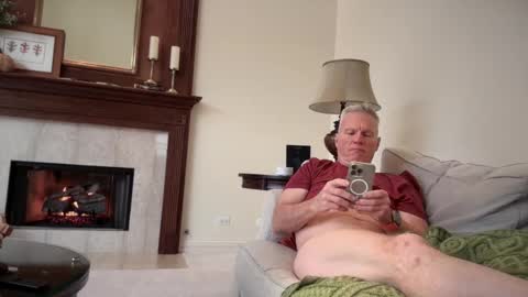 Snapshot of john555_555 chatting on November 2025 02:06:01 PM JackJack online show from November 2025 02:06:01 PM