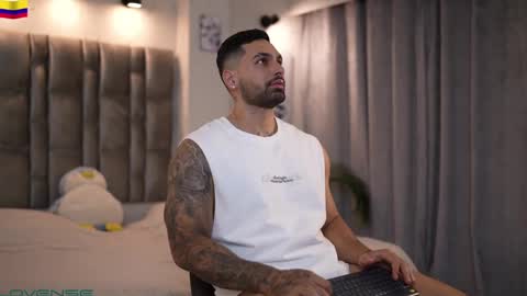 john online show from September 2025 10:11:01 PM