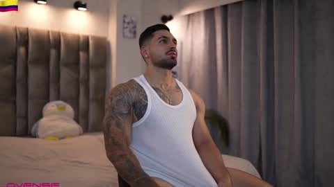 john online show from October 2025 11:51:02 PM