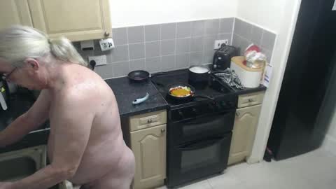 Snapshot of john_little_one chatting on February 2025 12:35:01 AM JOHN online show from February 2025 12:35:01 AM