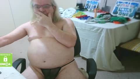 Snapshot of john_little_one chatting on February 2025 06:29:02 PM JOHN online show from February 2025 06:29:02 PM