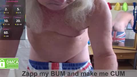 Snapshot of john_little_one chatting on November 2025 11:22:02 AM JOHN online show from November 2025 11:22:02 AM