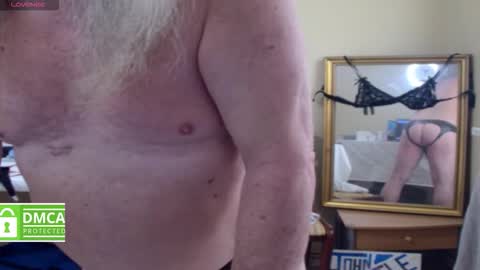 Snapshot of john_little_one chatting on February 2026 01:18:02 PM JOHN online show from February 2026 01:18:02 PM