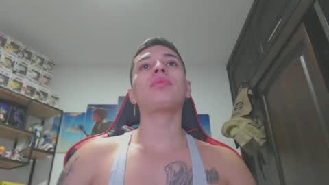 Snapshot of john_s117 chatting on January 2025 02:10:01 AM JOHN online show from January 2025 02:10:01 AM