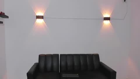 john_ssnow29 online show from March 2026 10:07:01 AM