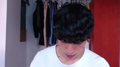 John Vichenso online show from September 2025 09:37:01 PM