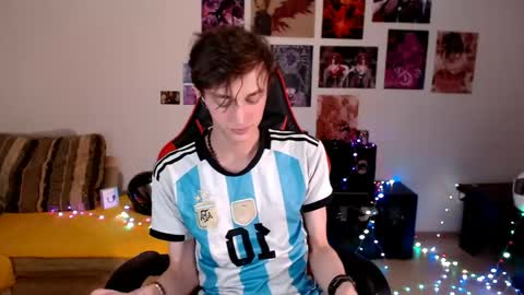 john_winx online show from May 2026 01:18:01 PM