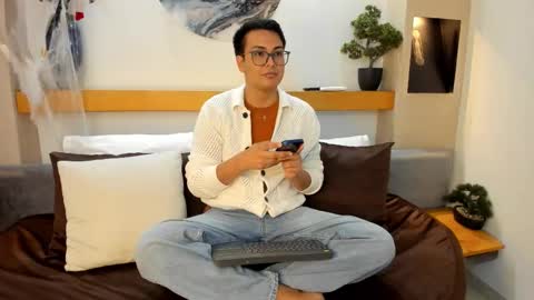 Snapshot of johnbelrose chatting on November 2025 07:15:02 PM johnbelrose online show from November 2025 07:15:02 PM