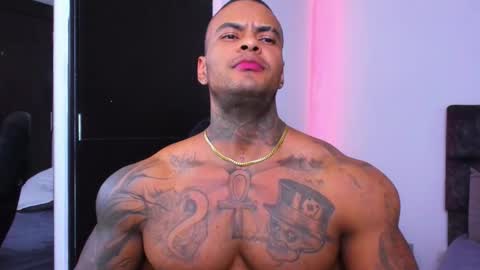 Snapshot of johnbelt_ chatting on November 2025 10:14:02 PM john belt online show from November 2025 10:14:02 PM