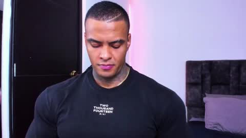 Snapshot of johnbelt_ chatting on November 2025 08:42:02 PM john belt online show from November 2025 08:42:02 PM