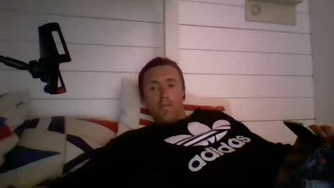 johngiaver3 online show from May 2026 12:55:02 PM