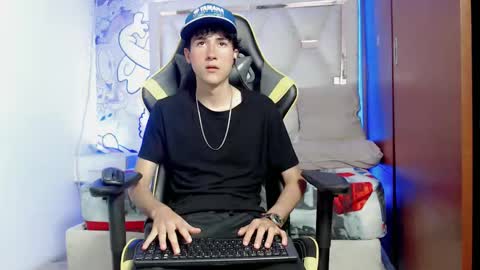 johnny_cagee online show from October 2025 05:50:02 AM