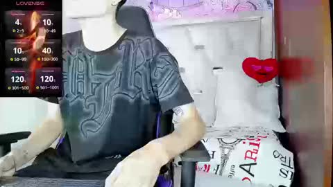 johnny_cagee online show from March 2026 05:03:02 AM