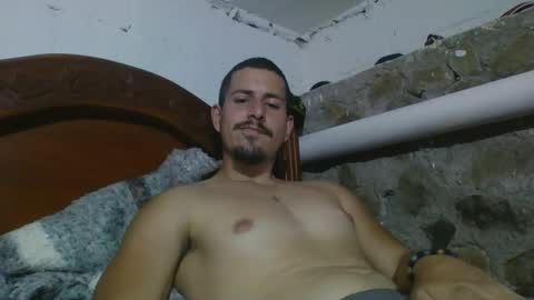 Johnny online show from January 2025 07:58:02 PM