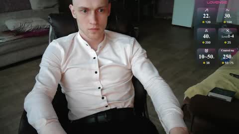 Johnny online show from May 2026 04:04:01 PM