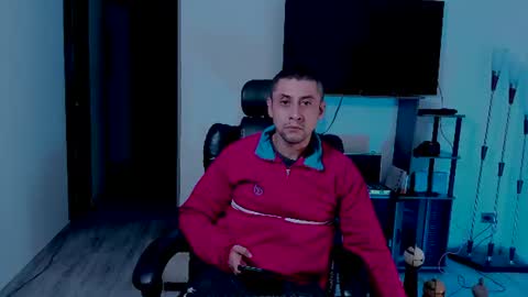 Snapshot of johnny_seens1 chatting on July 2026 01:30:02 AM Johnny online show from July 2026 01:30:02 AM