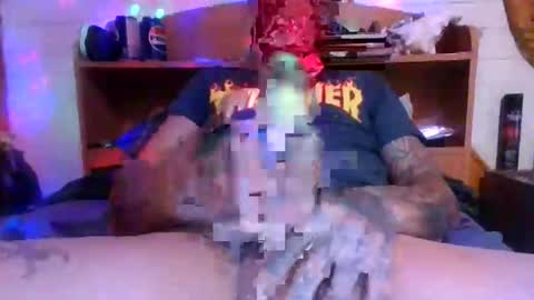 Snapshot of johnnyct36 chatting on November 2025 10:21:02 PM johnnyct36 online show from November 2025 10:21:02 PM