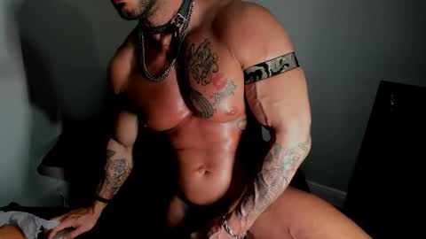 Johnnystrongarms                 online show from November 2025 06:36:01 AM