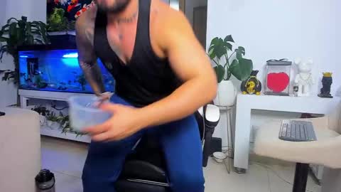 JOHNNY online show from October 2025 12:41:02 AM