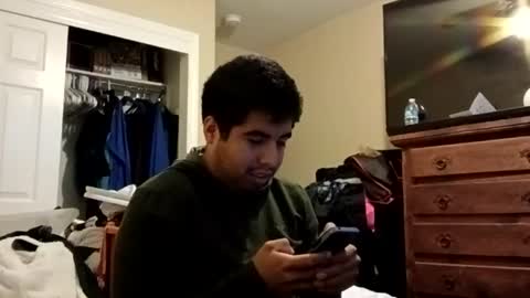 johnnyleos online show from June 2026 01:13:01 PM