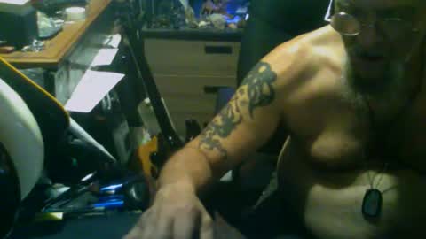 johnnyshung1 online show from January 2026 12:10:02 PM