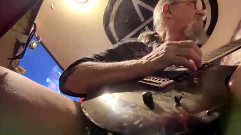 Snapshot of johnnyshung1 chatting on March 2026 07:15:01 AM johnnyshung1 online show from March 2026 07:15:01 AM