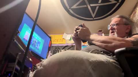 Snapshot of johnnyshung1 chatting on March 2026 08:07:01 AM johnnyshung1 online show from March 2026 08:07:01 AM