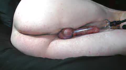 JohnnySkye79 online show from December 2025 05:15:02 AM