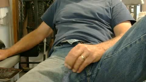Snapshot of johnstrong699 chatting on June 2026 02:34:01 PM johnstrong online show from June 2026 02:34:01 PM