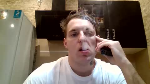 johny27 online show from December 2024 10:33:02 AM