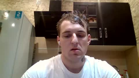 johny27 online show from January 2025 05:44:01 PM