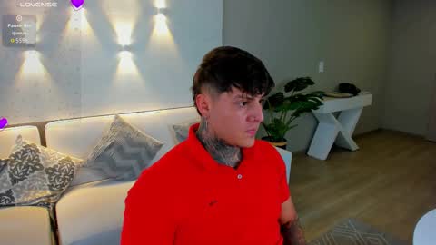 Johny online show from September 2025 09:58:01 PM