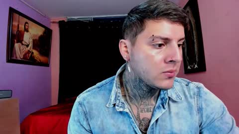 Johny online show from November 2025 11:29:01 PM