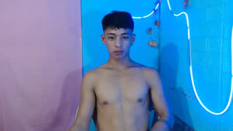 Snapshot of johnydestroyer chatting on February 2025 12:20:01 AM johnydestroyer online show from February 2025 12:20:01 AM
