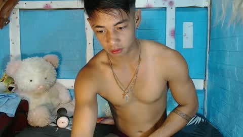 Snapshot of johnydestroyer chatting on October 2025 09:59:02 PM johnydestroyer online show from October 2025 09:59:02 PM