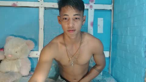 Snapshot of johnydestroyer chatting on November 2025 10:54:01 PM johnydestroyer online show from November 2025 10:54:01 PM