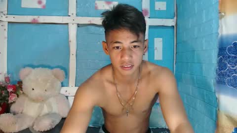 Snapshot of johnydestroyer chatting on November 2025 10:30:01 PM johnydestroyer online show from November 2025 10:30:01 PM