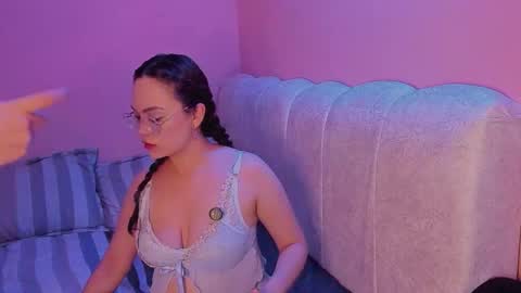 Snapshot of jois0311 chatting on November 2025 02:03:01 AM SasaHara online show from November 2025 02:03:01 AM