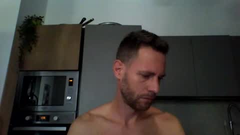 jojo19844 online show from September 2025 08:25:01 AM