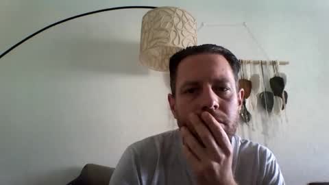 jojo19844 online show from May 2026 08:42:01 AM