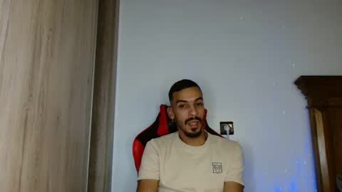 Snapshot of jokerharle1 chatting on October 2025 04:59:02 PM ALICEARABIAN online show from October 2025 04:59:02 PM