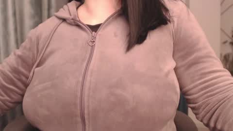 Snapshot of jokissy chatting on March 2025 05:07:01 PM jokissy online show from March 2025 05:07:01 PM