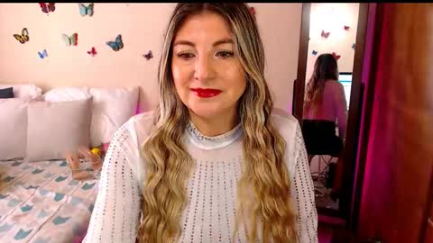 Jolie Mature online show from February 2026 07:12:01 PM