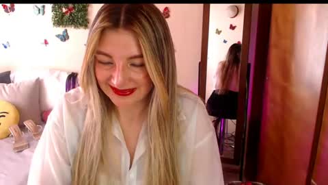 Jolie Mature online show from June 2026 07:38:02 PM