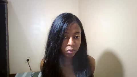 joliekah27 online show from December 2025 01:29:02 PM