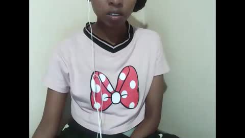 joliekah27 online show from March 2026 07:33:02 AM