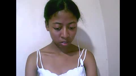joliekah27 online show from April 2026 12:29:02 PM