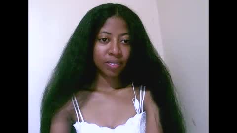 joliekah27 online show from April 2026 05:54:02 AM
