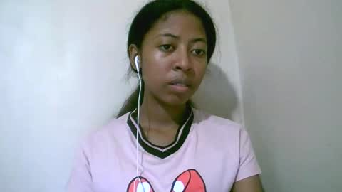 joliekah27 online show from April 2026 09:19:01 PM