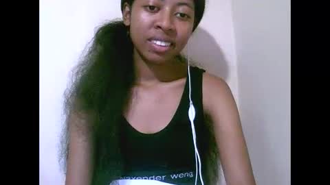 joliekah27 online show from May 2026 09:47:01 AM